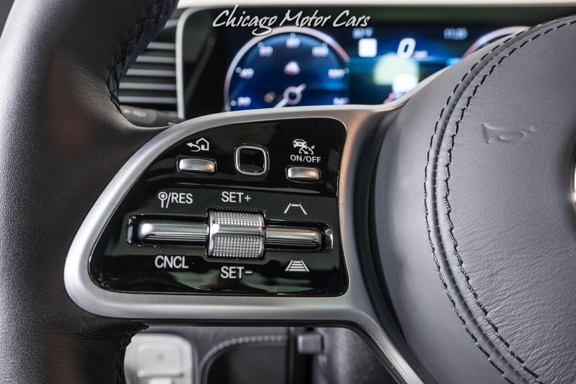 mph034_3760703690_10022_p35_l_ba094622df