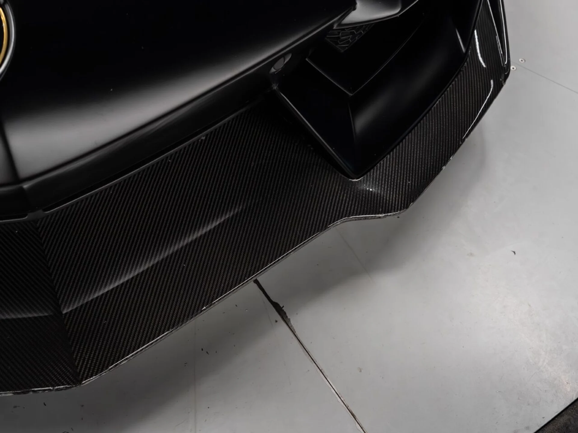 mph034_376896334_lamborghini_aventador_2015_5ff8d970e1