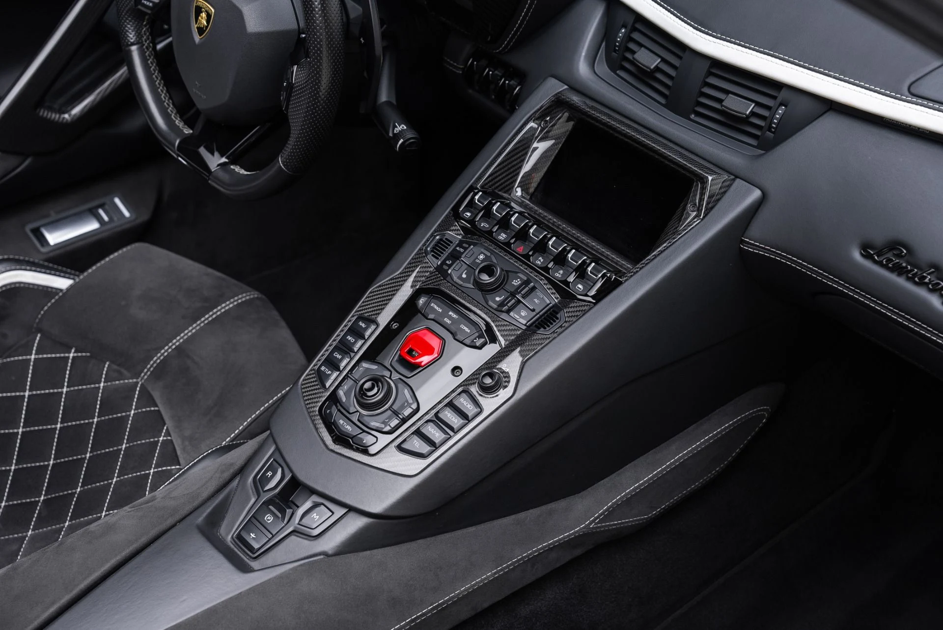 mph034_376997679_Used_2018_Lamborghini_Aventador_Roadster_LP_740_4_S_1767990844_a03a0ec902