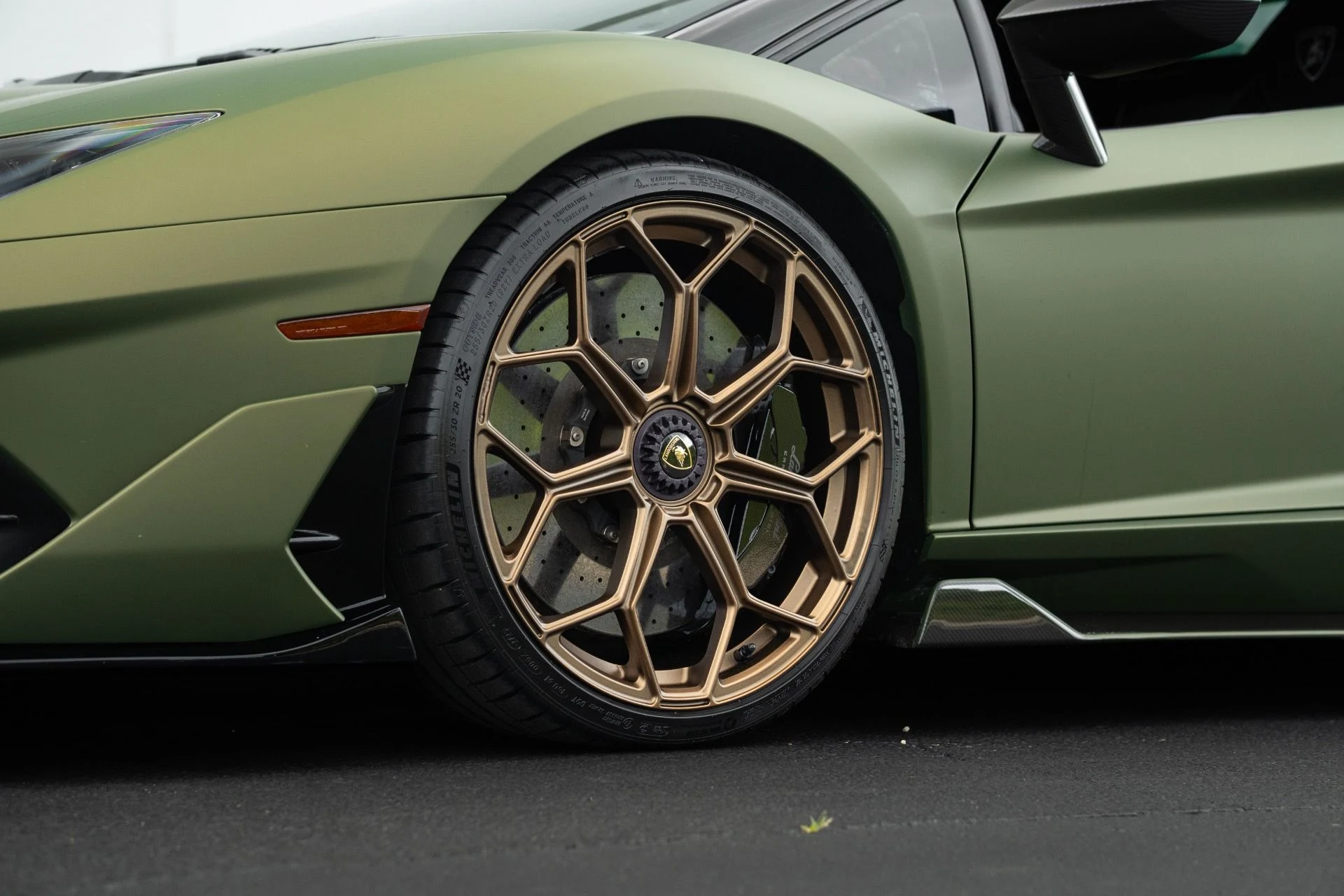 mph034_3774871521_Used_2021_Lamborghini_Aventador_LP_770_4_SVJ_Roadster_1773716701_9b6cfd49c1