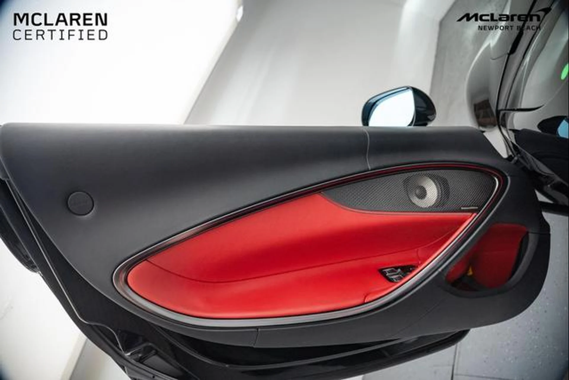 mph034_3778041767_t_F9_HN_Ymgk_L3_XHE_1v_P_QA_8r_W5gpc_d8d445ce40