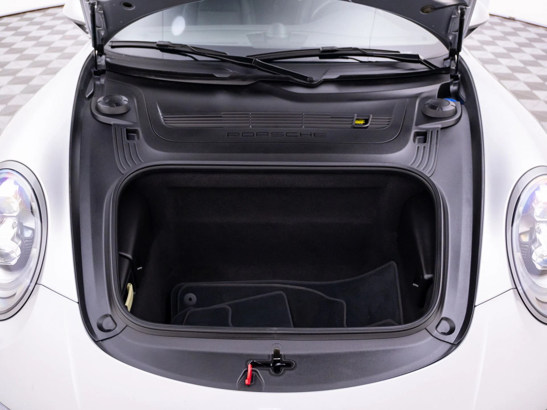 mph034_3785705263_ce946c03f3f8d67f183d0d1fa5878b8ex_33a9d676f8