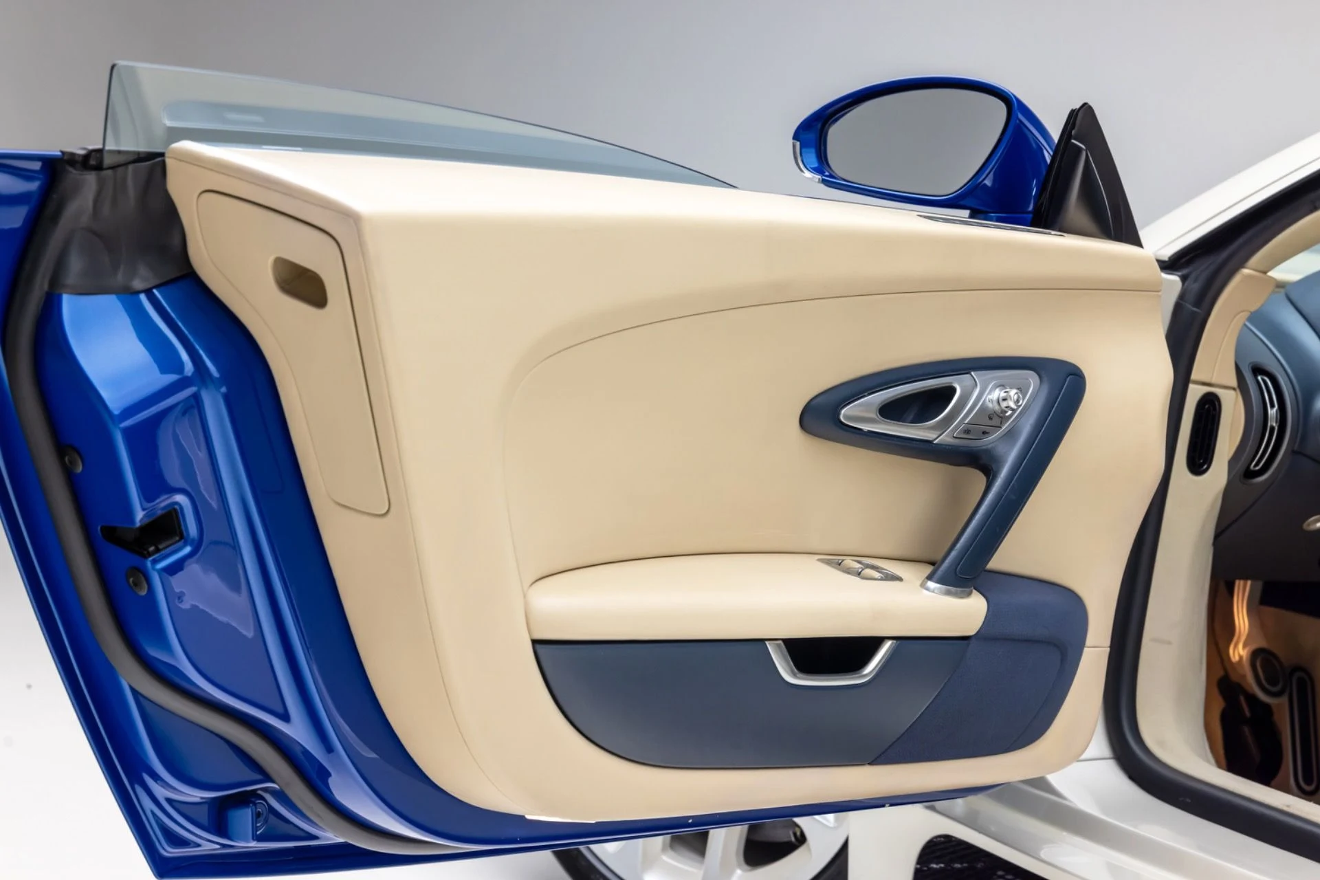 mph034_3787727218_13249_p35_l_608fd409ed