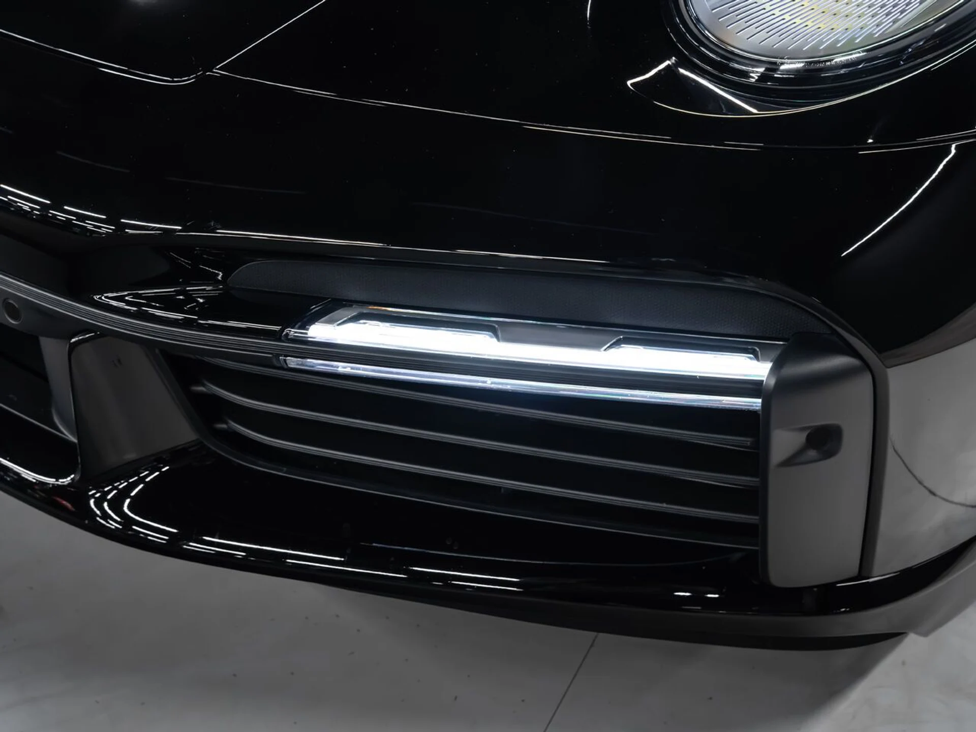 mph034_379363008_porsche_911_2022_b5e87d86e5