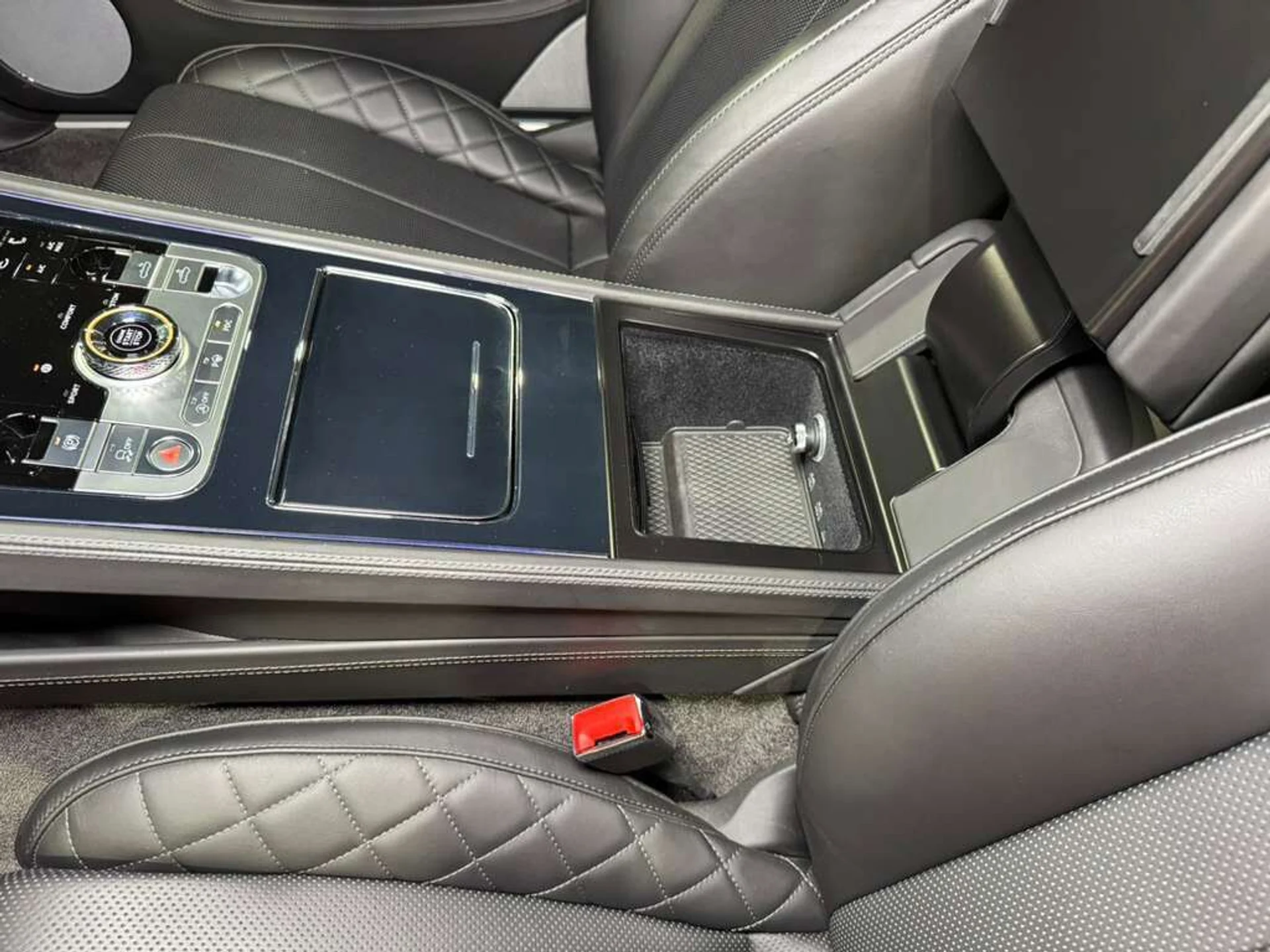 mph034_3794653658_60a28c30d7171109e42b0b011fae61dc_be9236cd08