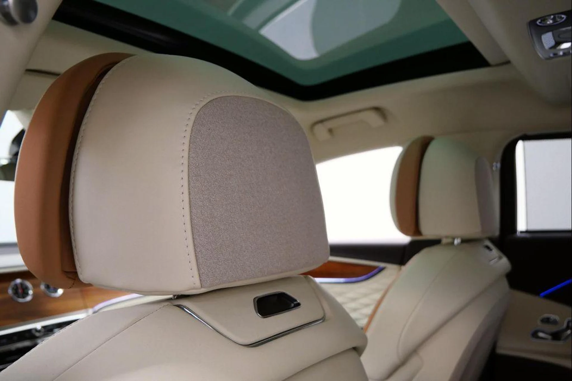 mph034_3809094330_71d6n_RJ_Cfp_R_Nvt2j_Ew_Aj_ZY_9q6_Pw_edc25dbb3e