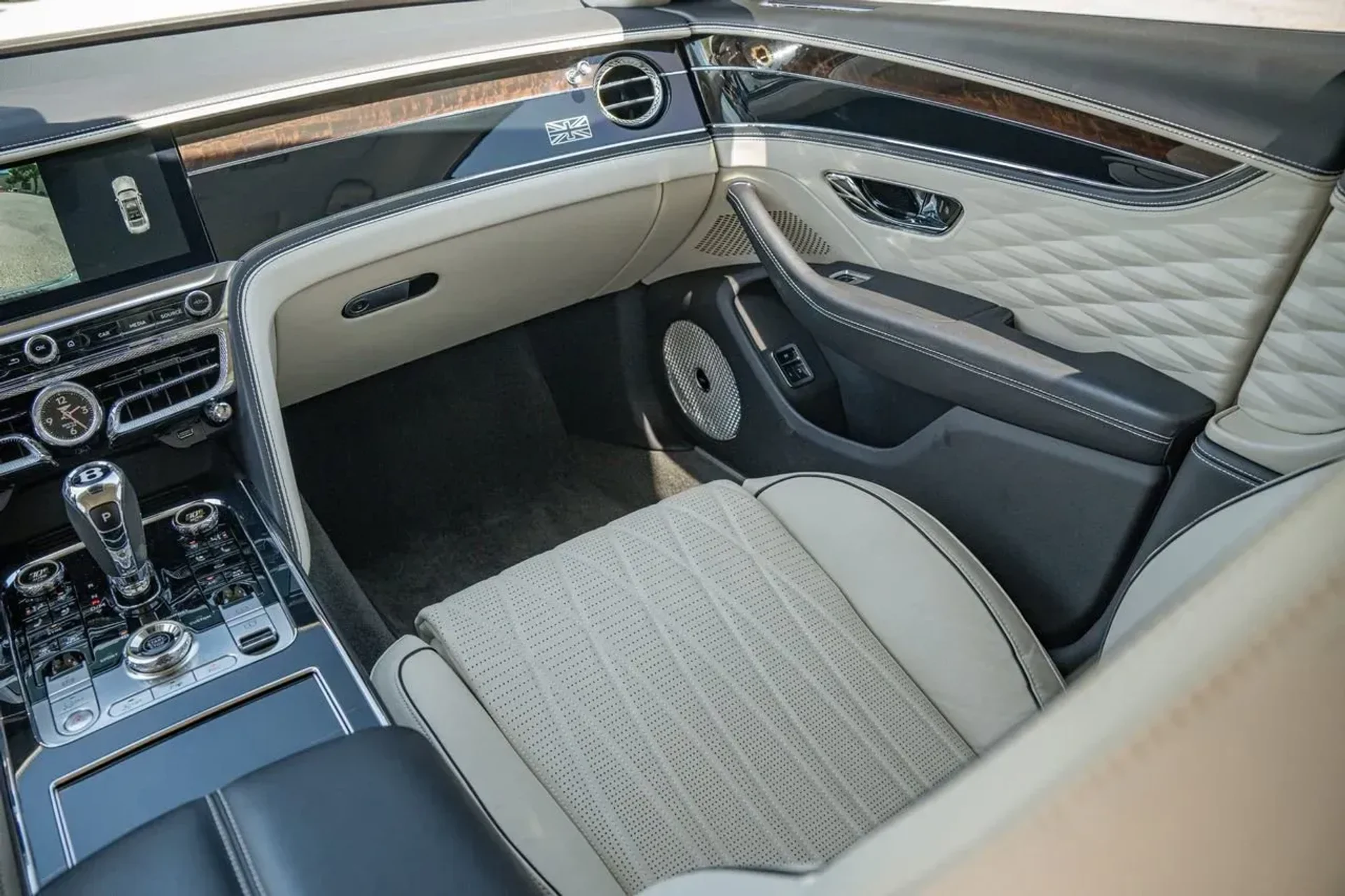 mph034_381786837_49becb384d0e4e5fb3c0576f198aa79a_36f9f1707a