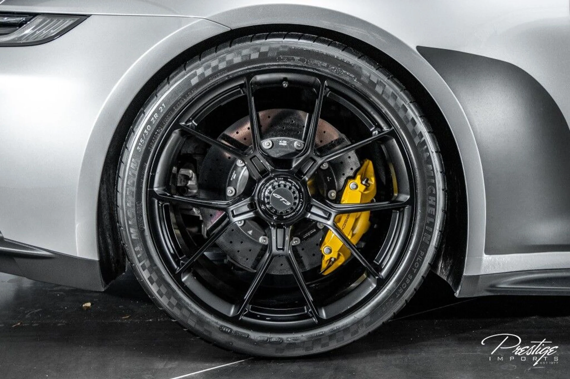 mph034_3826970106_e0591cc39b413f9a2b085f4f17af7013_3503faee91