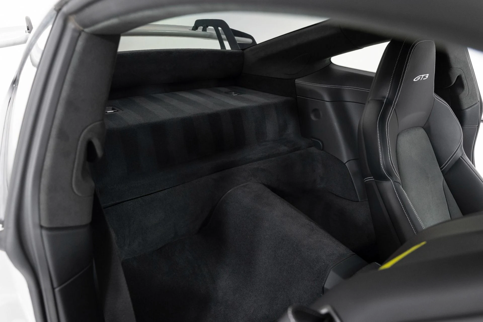 mph034_382905132_Used_2022_Porsche_911_GT_3_1772126171_bf26cb15a1