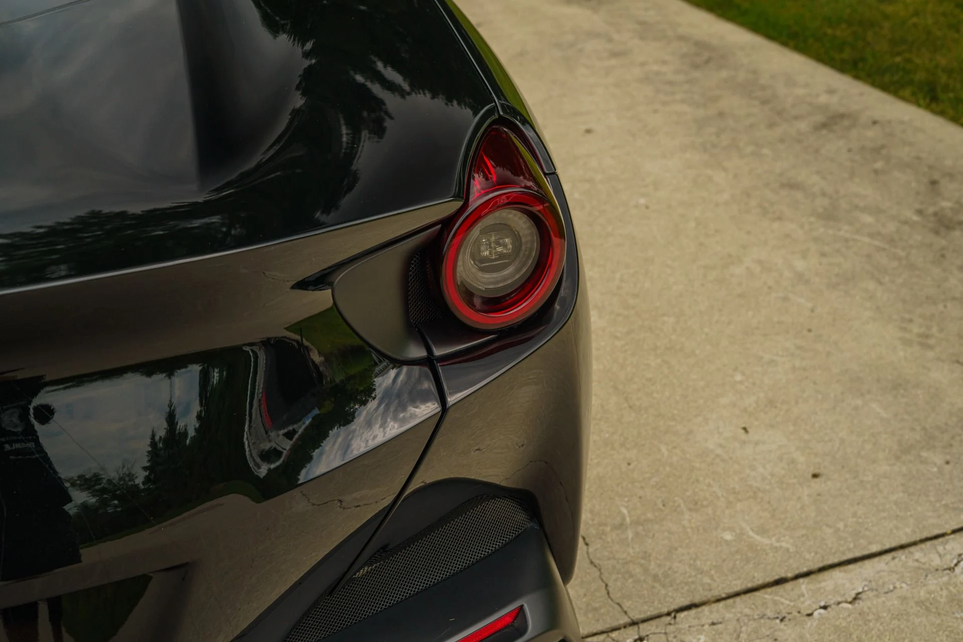 mph034_3831267874_Used_2019_Ferrari_Portofino_1783726040_310869291b