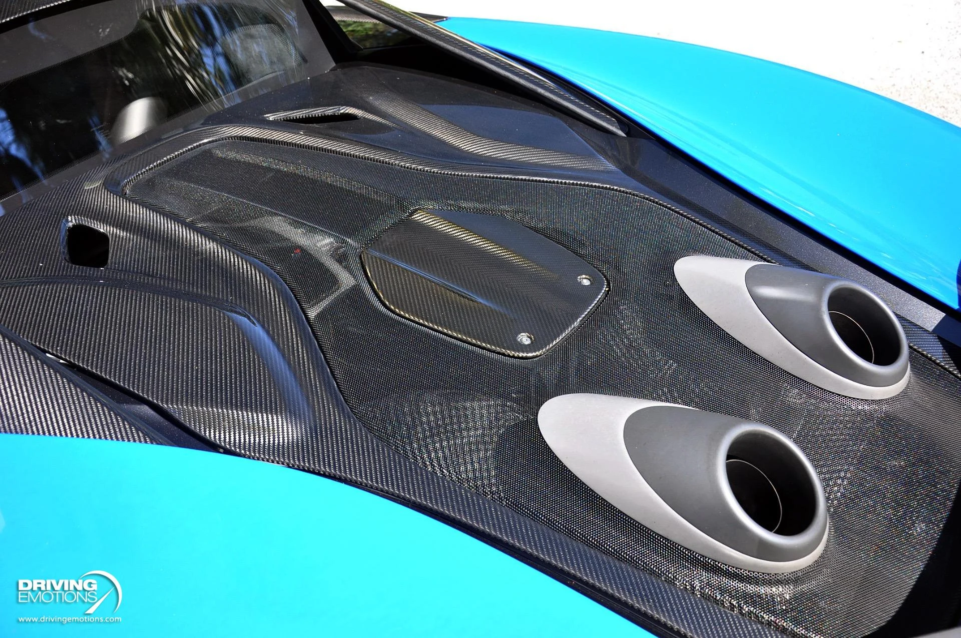 mph034_384170627_836_p35_l_30c1c542d9