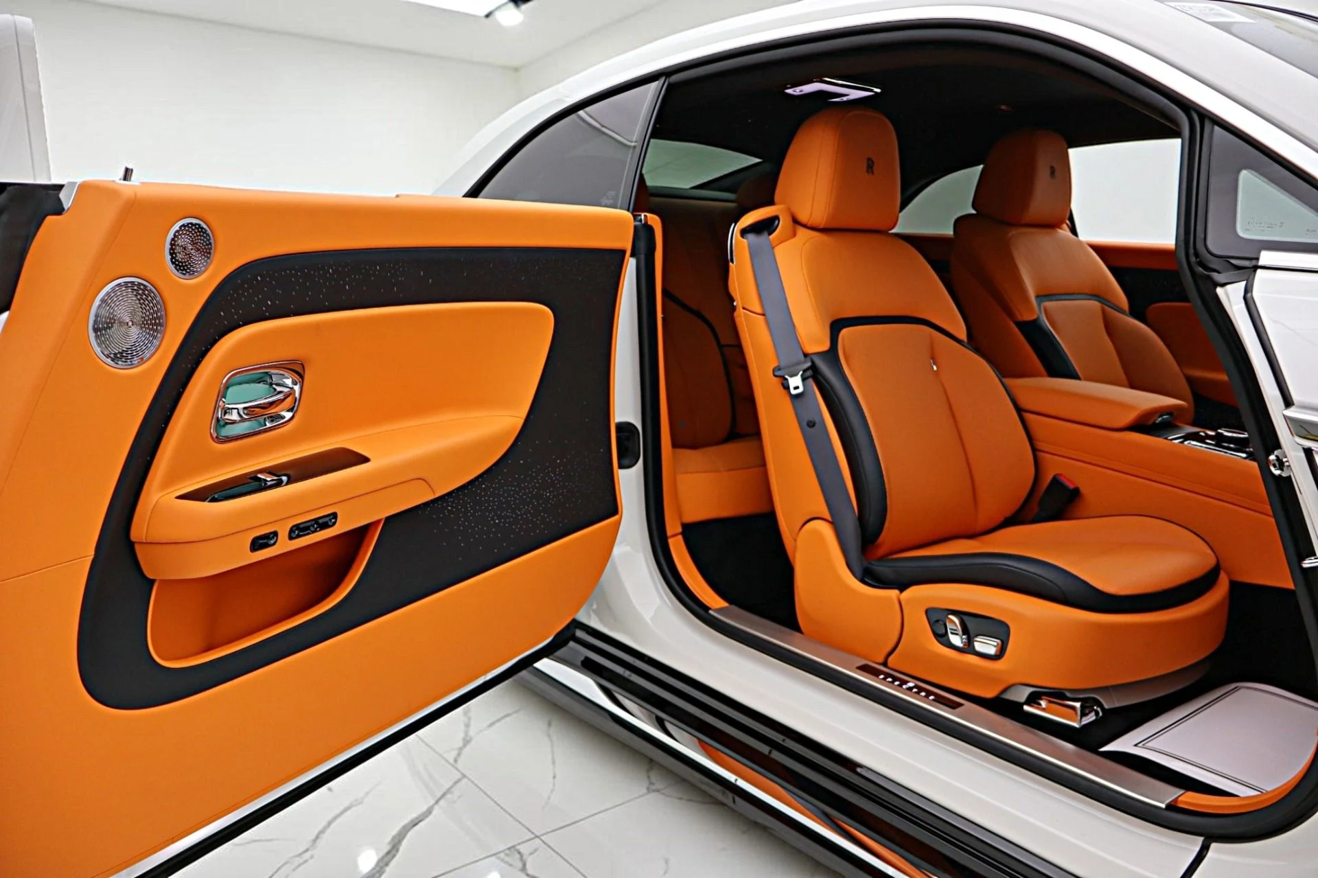 mph034_3841720742_Used_2026_Rolls_Royce_Spectre_LEASE_OPTIONS_AVAILABLE_00f04c2fd8