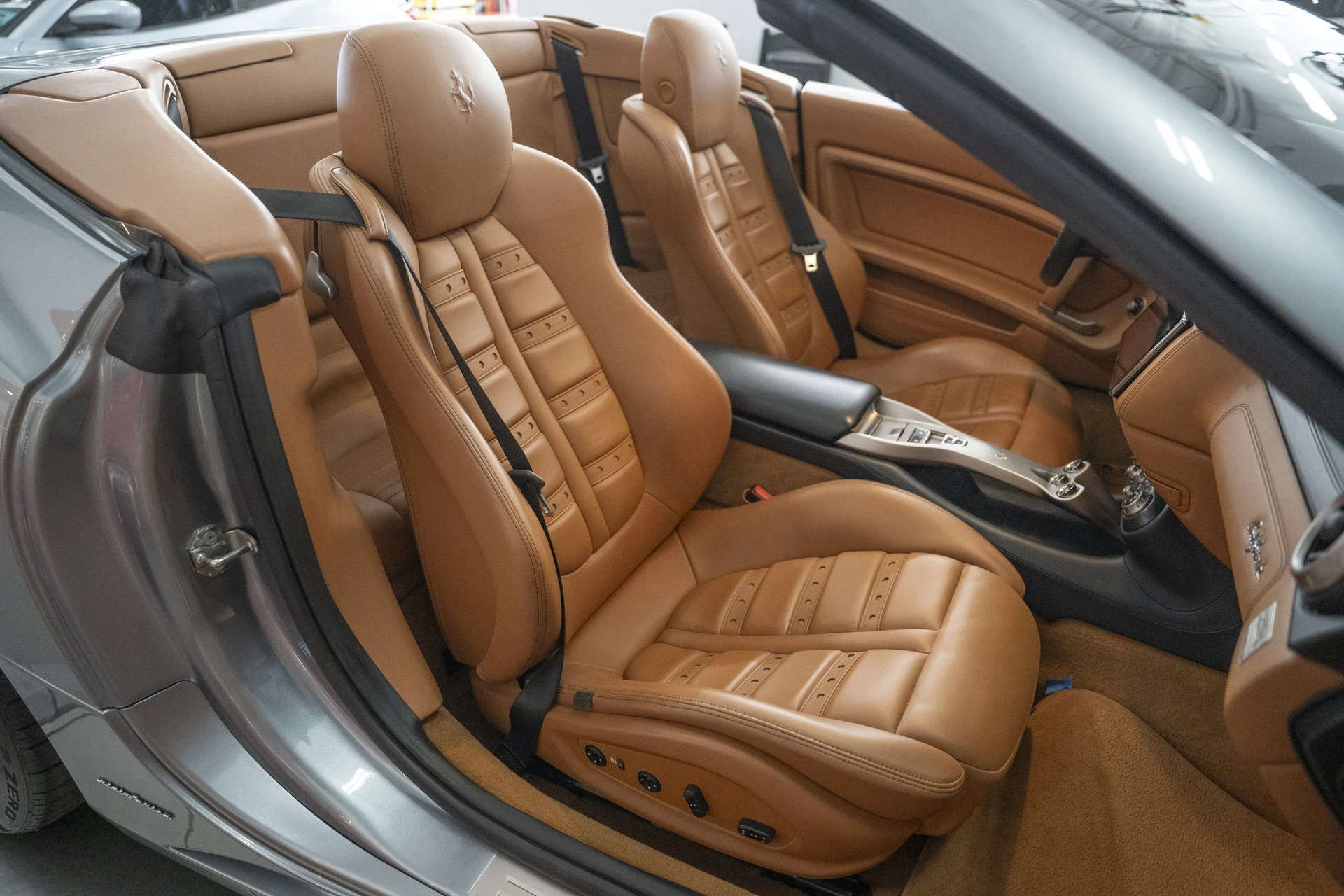 mph034_3842359387_67c43a5dab7f4e62af5c3c64131477f6_5e850b37eb