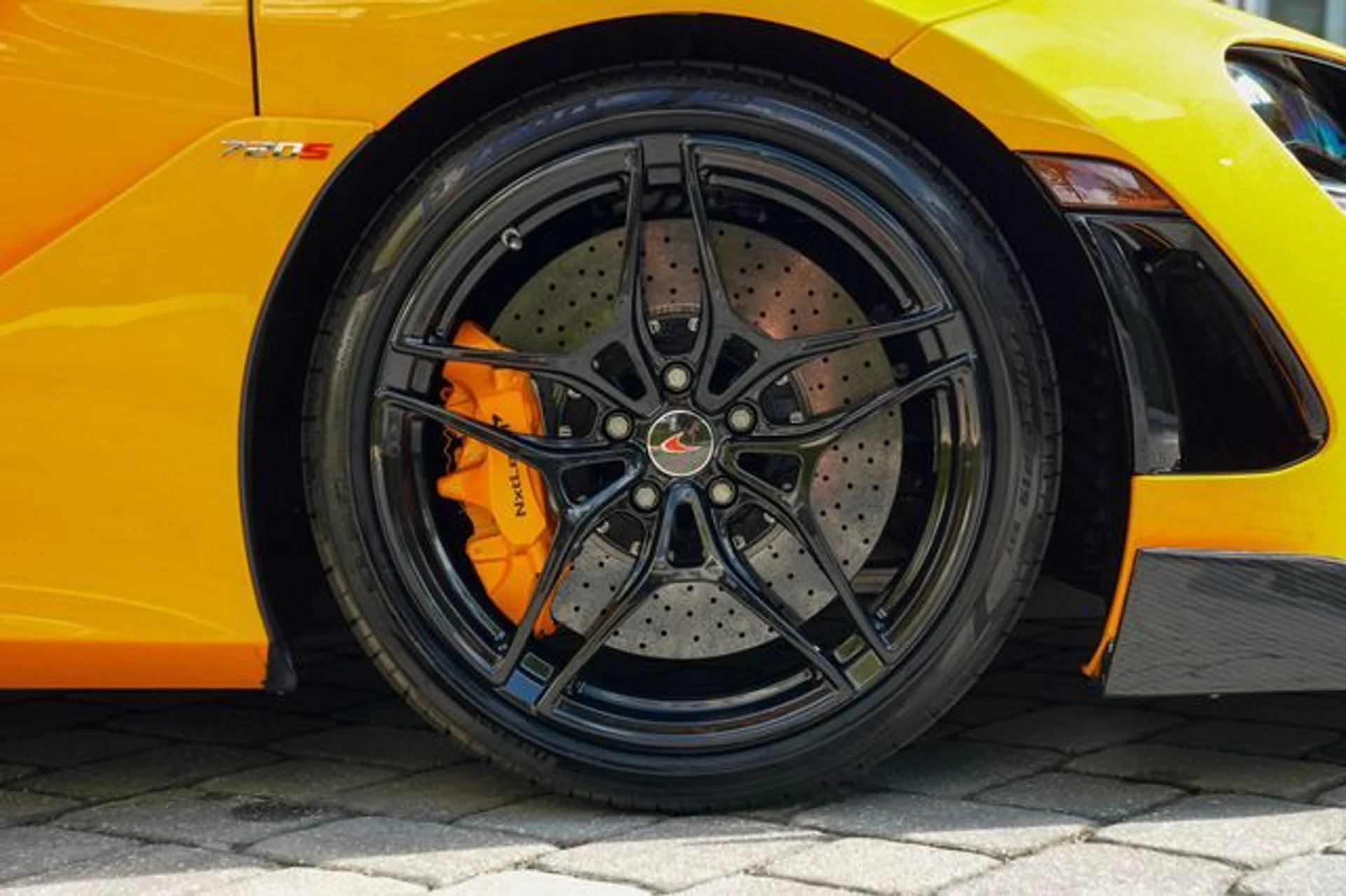 mph034_3845020581_22952697_35_7dbc2838e8