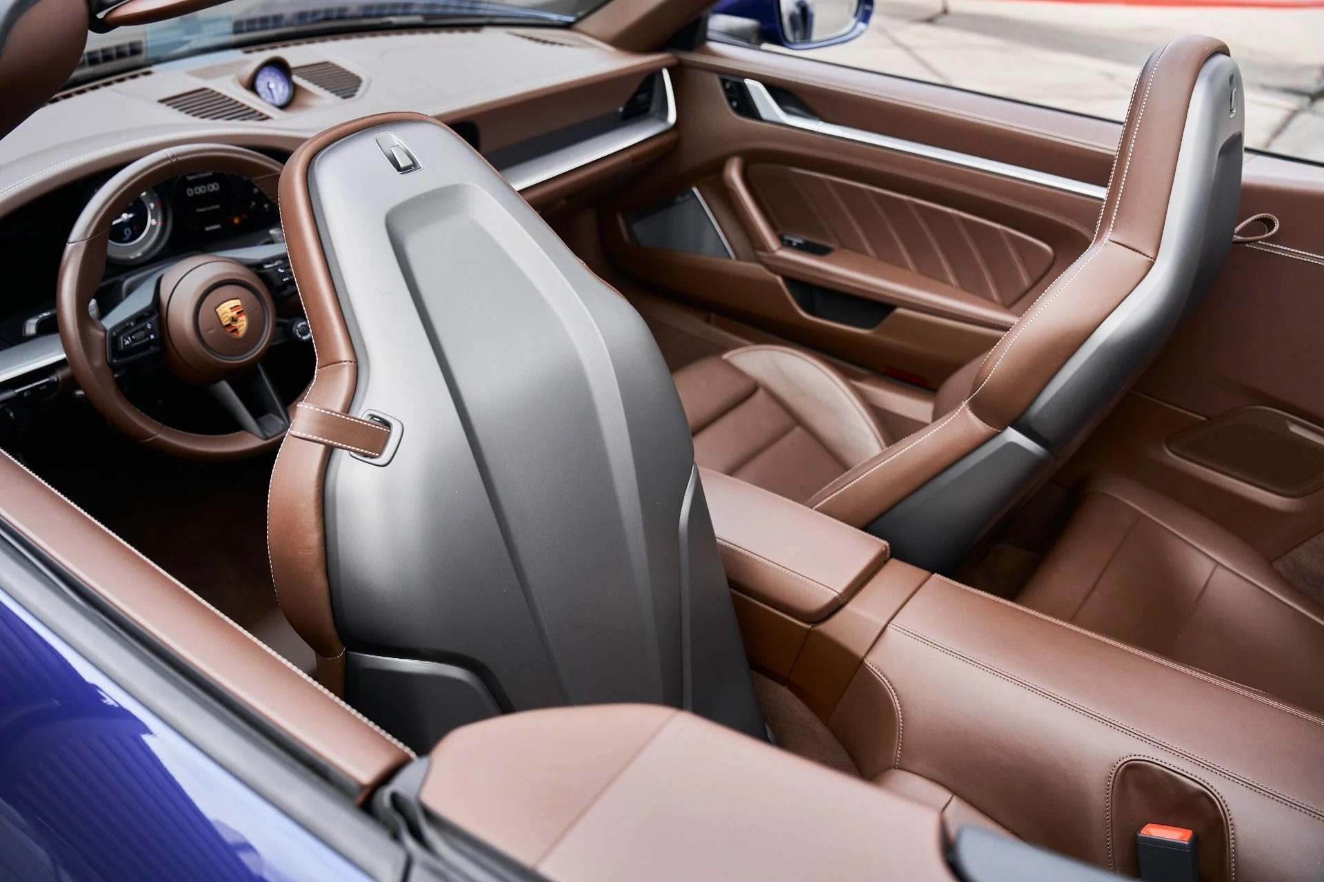 mph034_3847913411_Used_2021_Porsche_911_Turbo_S_1763157471_b1d27f8655