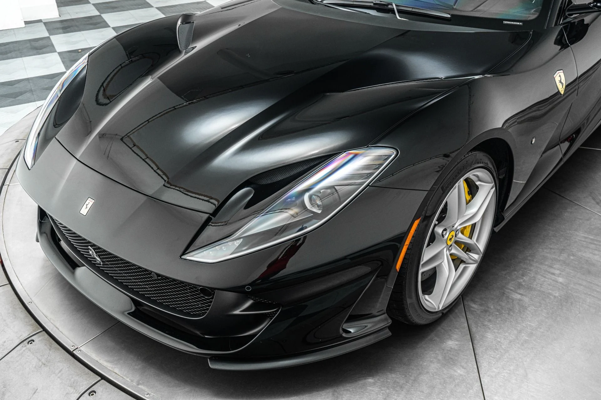 mph034_3854026654_Used_2020_Ferrari_812_Superfast_1775841371_83ddf5d4ac