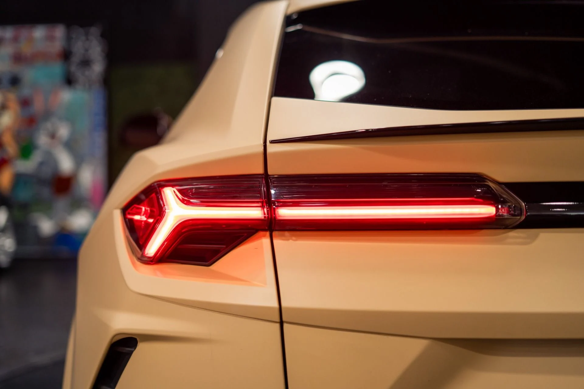 mph034_3854537476_Used_2020_Lamborghini_Urus_1784575479_912d254f22
