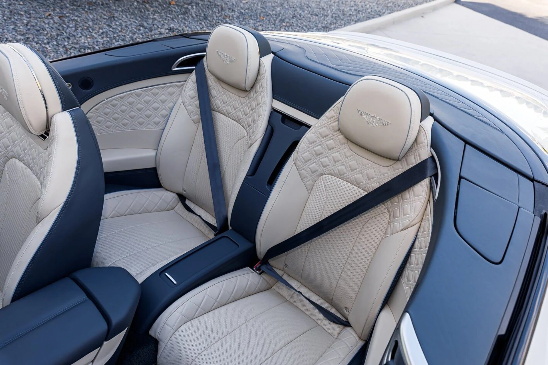 mph034_3870745570_eb68699fa69042dc949f5180e7ceb437x_a61e09cbd1