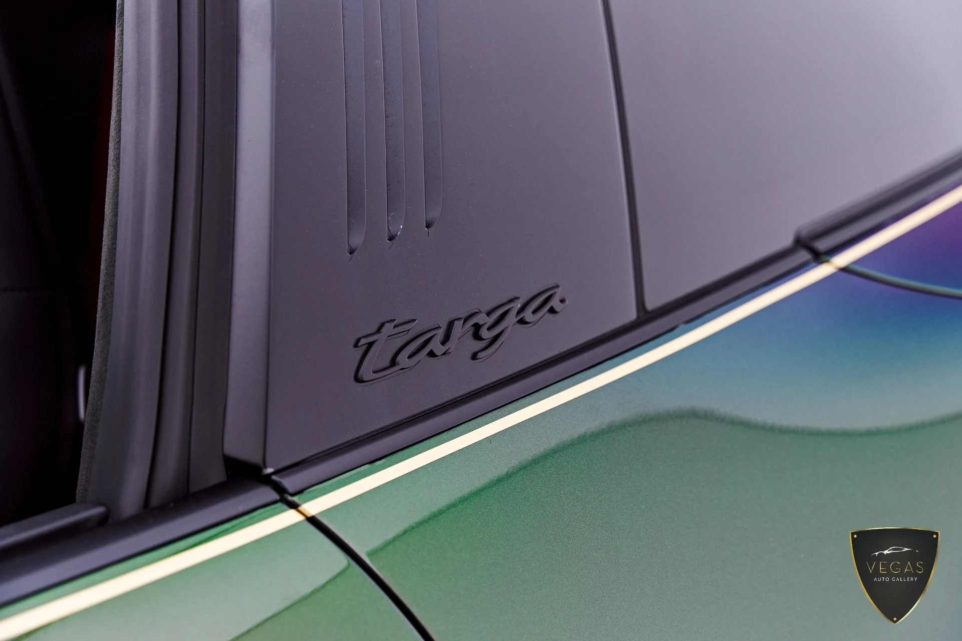 mph034_3870805863_Used_2023_Porsche_911_Targa_4_GTS_1782343383_c7b3c8f083