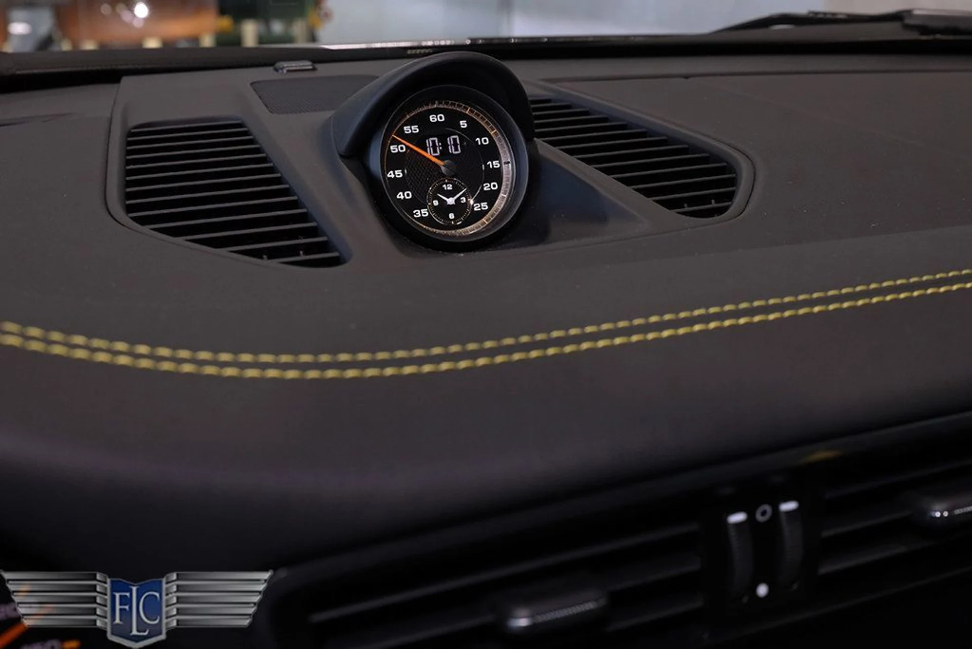 mph034_3885885520_used_2018_porsche_911_gt2rsweissach_9689_22986338_35_1024_7226a932d6