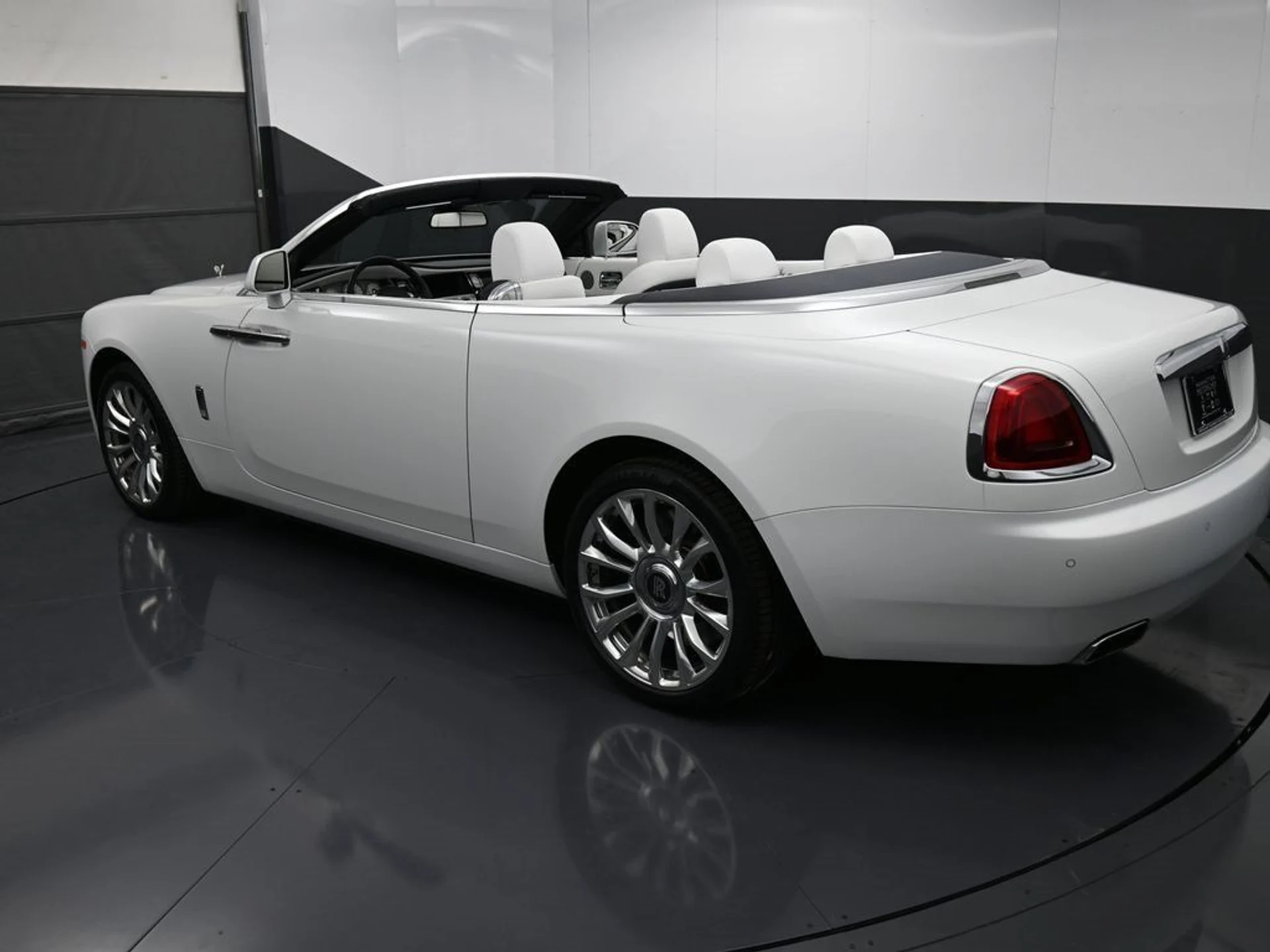 mph034_3887021517_ef56e4d8d4299470e7a12feac203e73b_1ec532a9ef