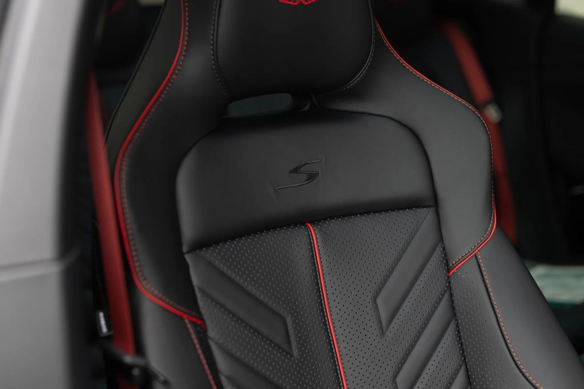 mph034_3898645644_e89e0dda1f64a63f3041a0381ada738cx_d56095a55b