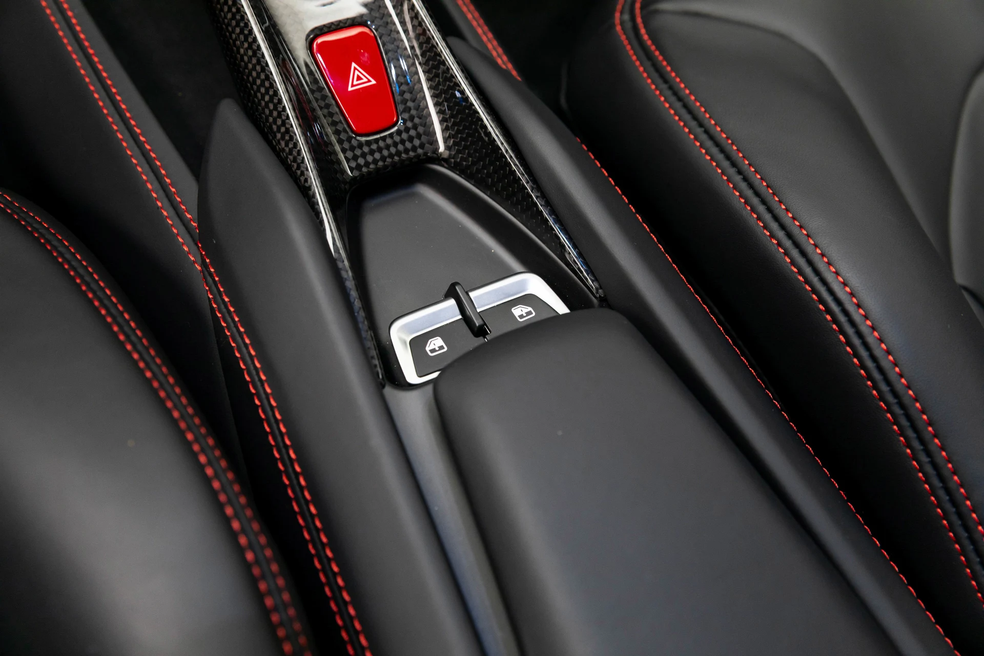 mph034_3906584171_dd51659a48c14818bb87dc0fabba828e_09e4200783