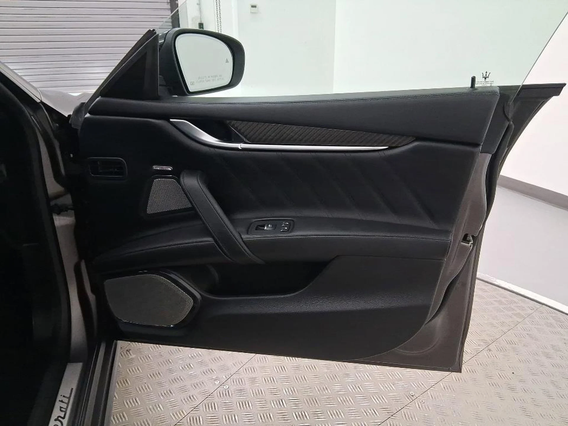 mph034_3910978790_yf8b_K_Ru_A_Bg57u_T_Wh_B5_VPJ_Qq0t_TU_4546637846