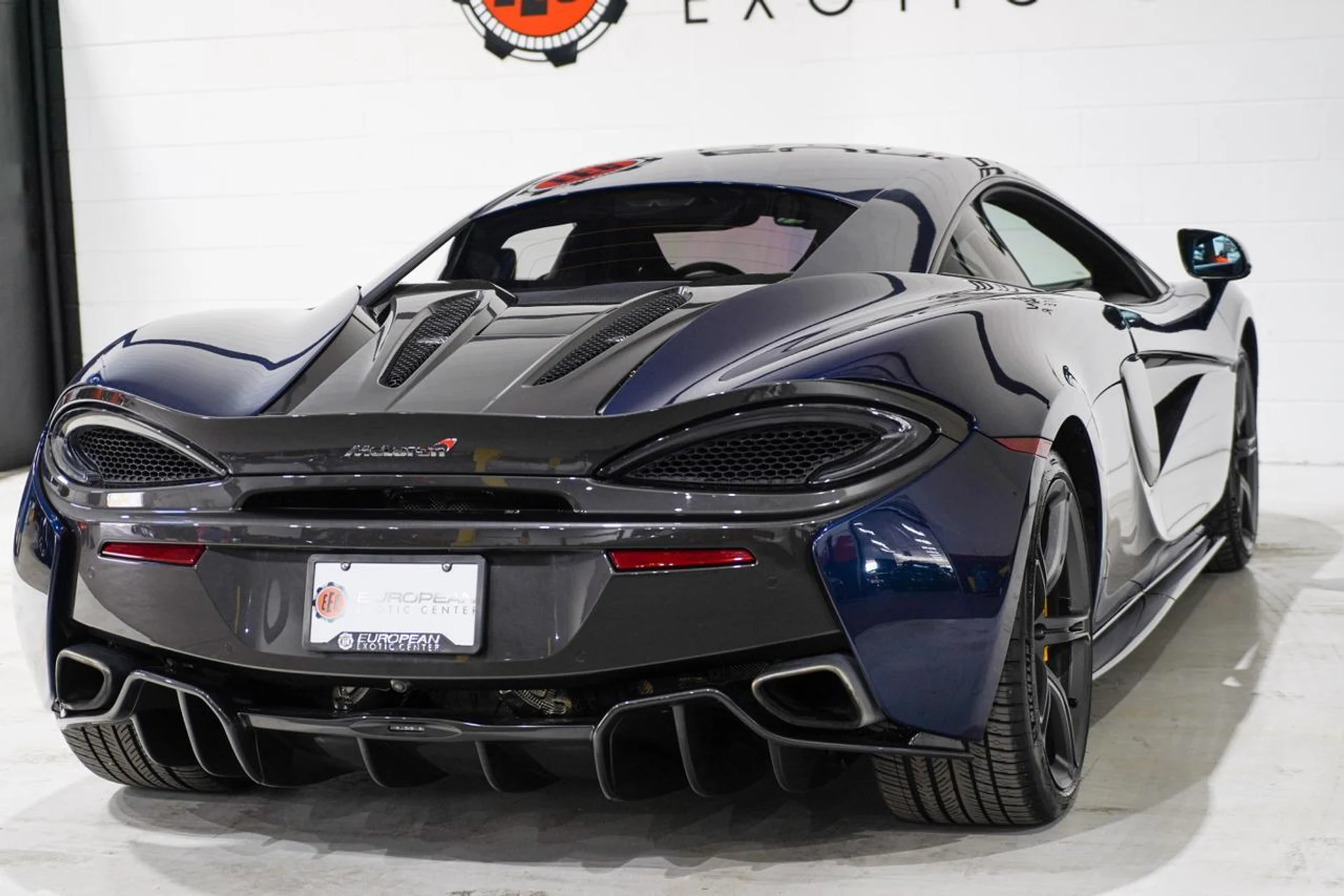 mph034_3924963386_32318a699b72c042fdd8d2acf36c0418_2b9a6a97b6