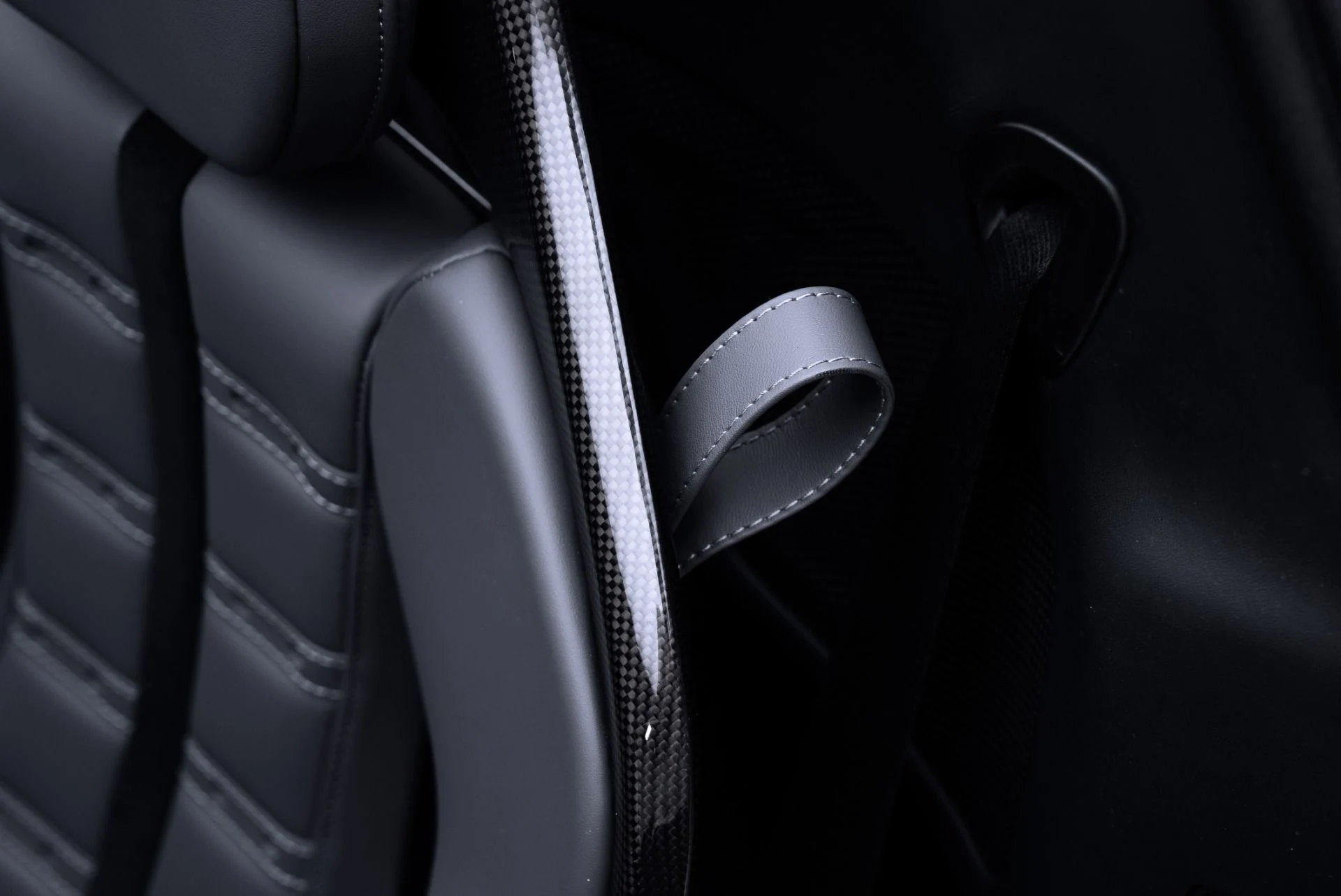 mph034_3946701580_Used_2025_Ferrari_296_GTS_1775518510_d01a05cd81