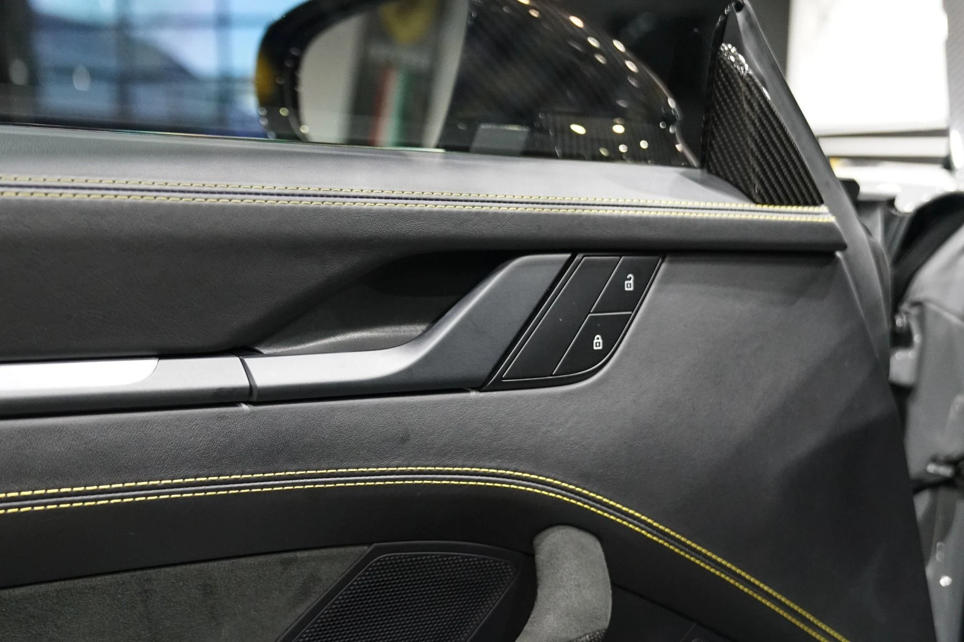 mph034_3957602601_Used_2022_Porsche_911_GT_3_1766780448_b4ddb3c5d3