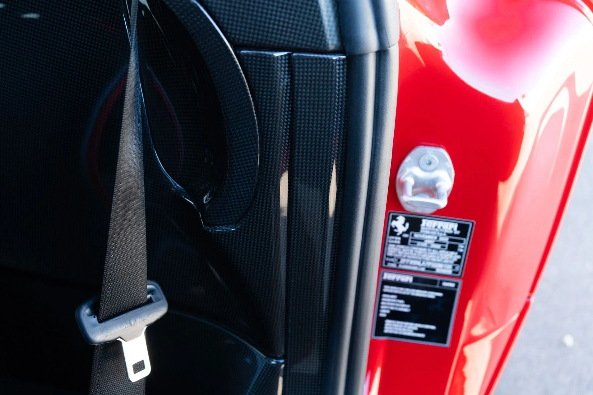 mph034_3964516514_Used_2023_Ferrari_SF_90_Stradale_1764710816_d7eaee6992