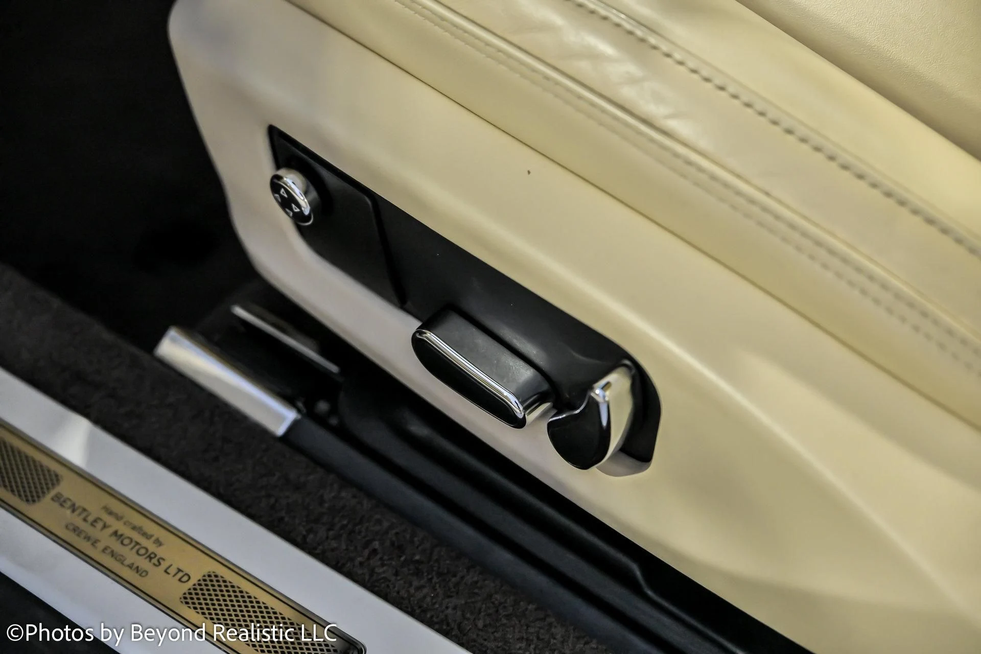 mph034_3978791220_Used_2020_Bentley_Continental_GT_V8_Convertible_1762593009_9f544f5ce0