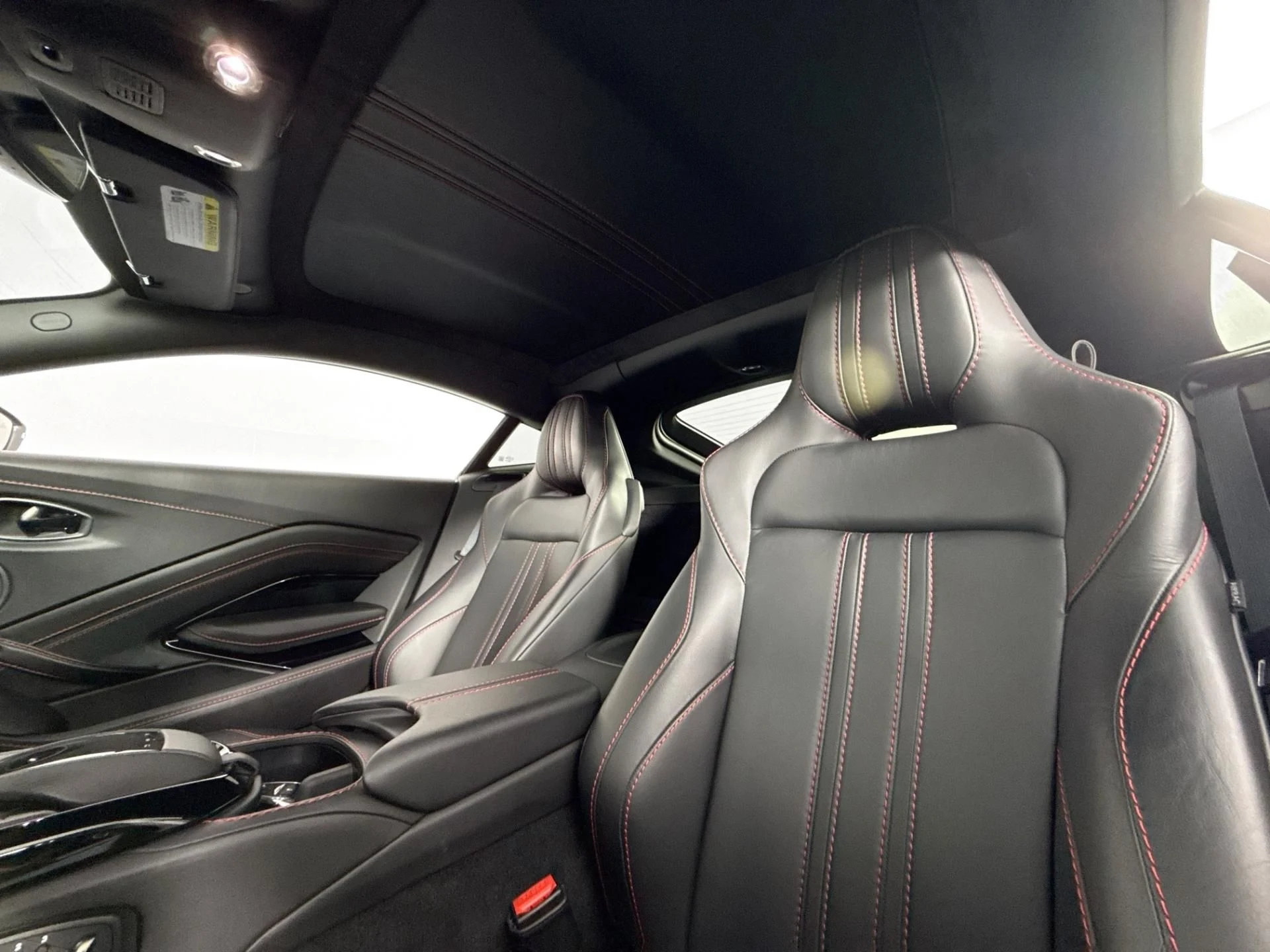 mph034_3986047788_Used_2020_Aston_Martin_Vantage_1784230067_1e721a717b
