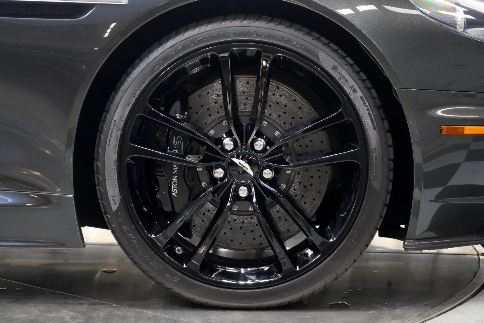 mph034_4011010689_Used_2012_Aston_Martin_DBS_Carbon_Edition_1761154594_c7396eb5e0