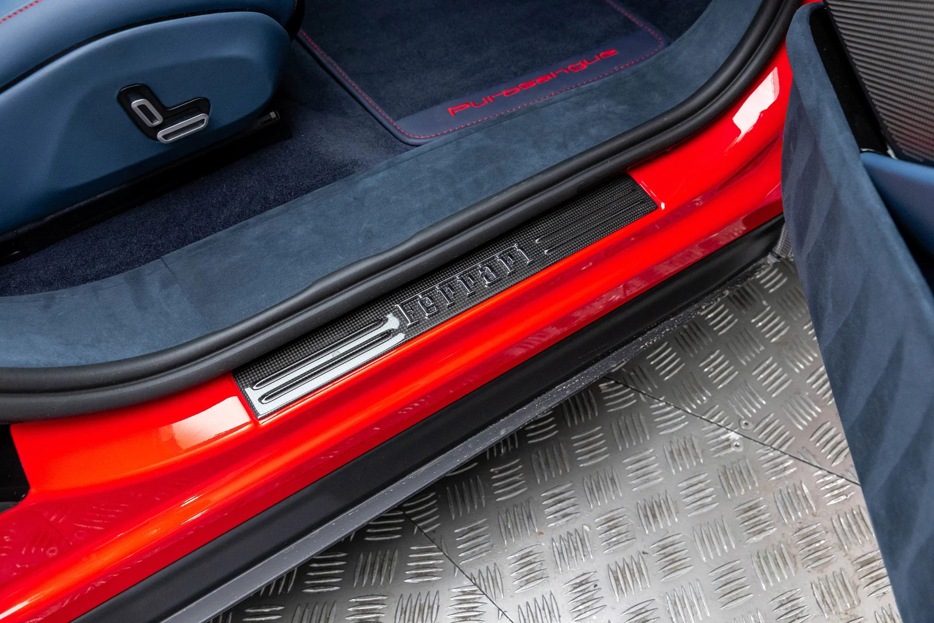 mph034_4014247875_bb4b2a2088e642799bd3403b4f953c99_1b79e3e6cd