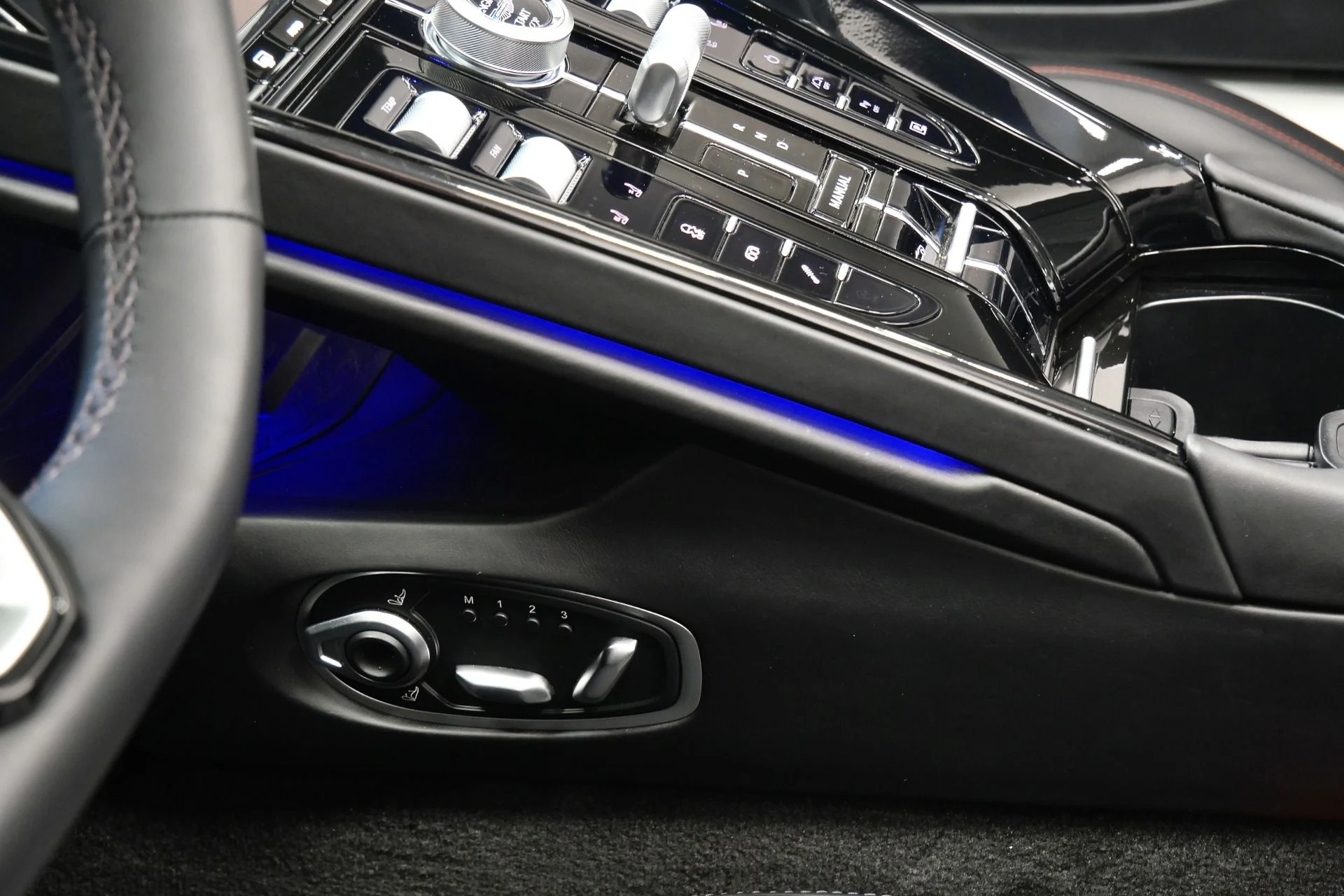 mph034_4015101191_Used_2025_Aston_Martin_DB_12_Volante_Inspire_Sport_Interior_Upper_and_Lower_Black_Packs_1778172034_9ef3d8cf01