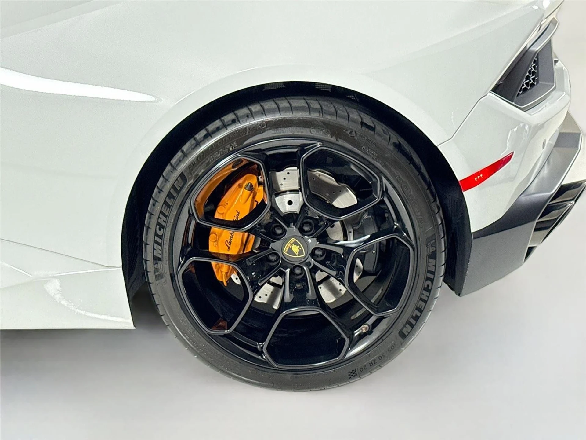 mph034_4020973161_815698b24f4464a50028d7bdf065111b_5c203e6348