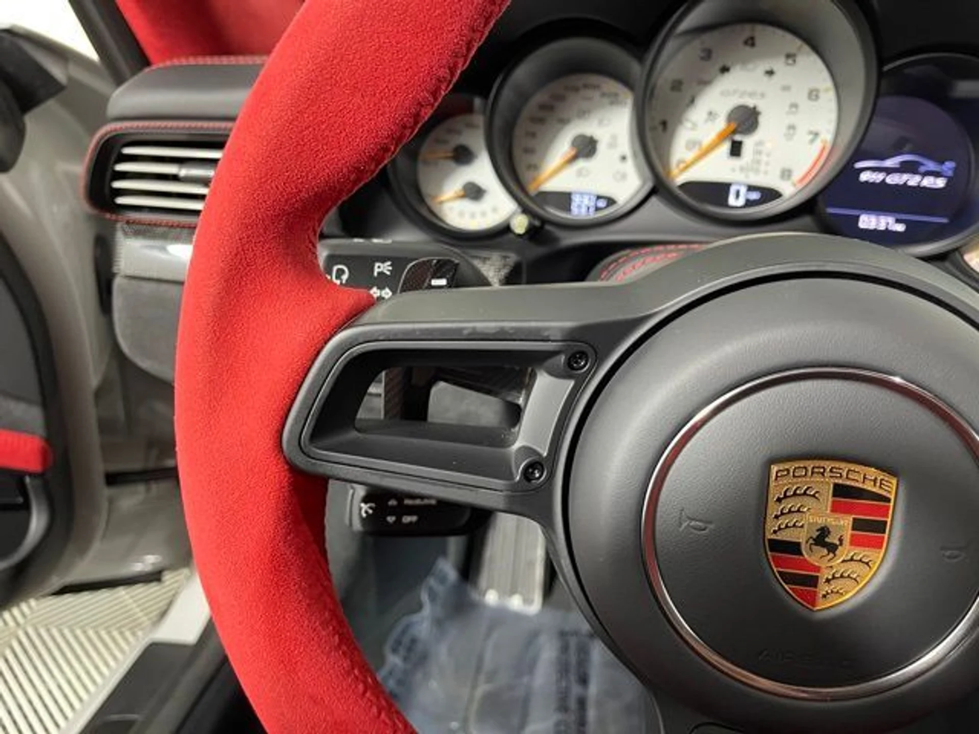 mph034_4021968669_8e9ce679eac975b8655ace80ec4e9b0cx_045b9167d0