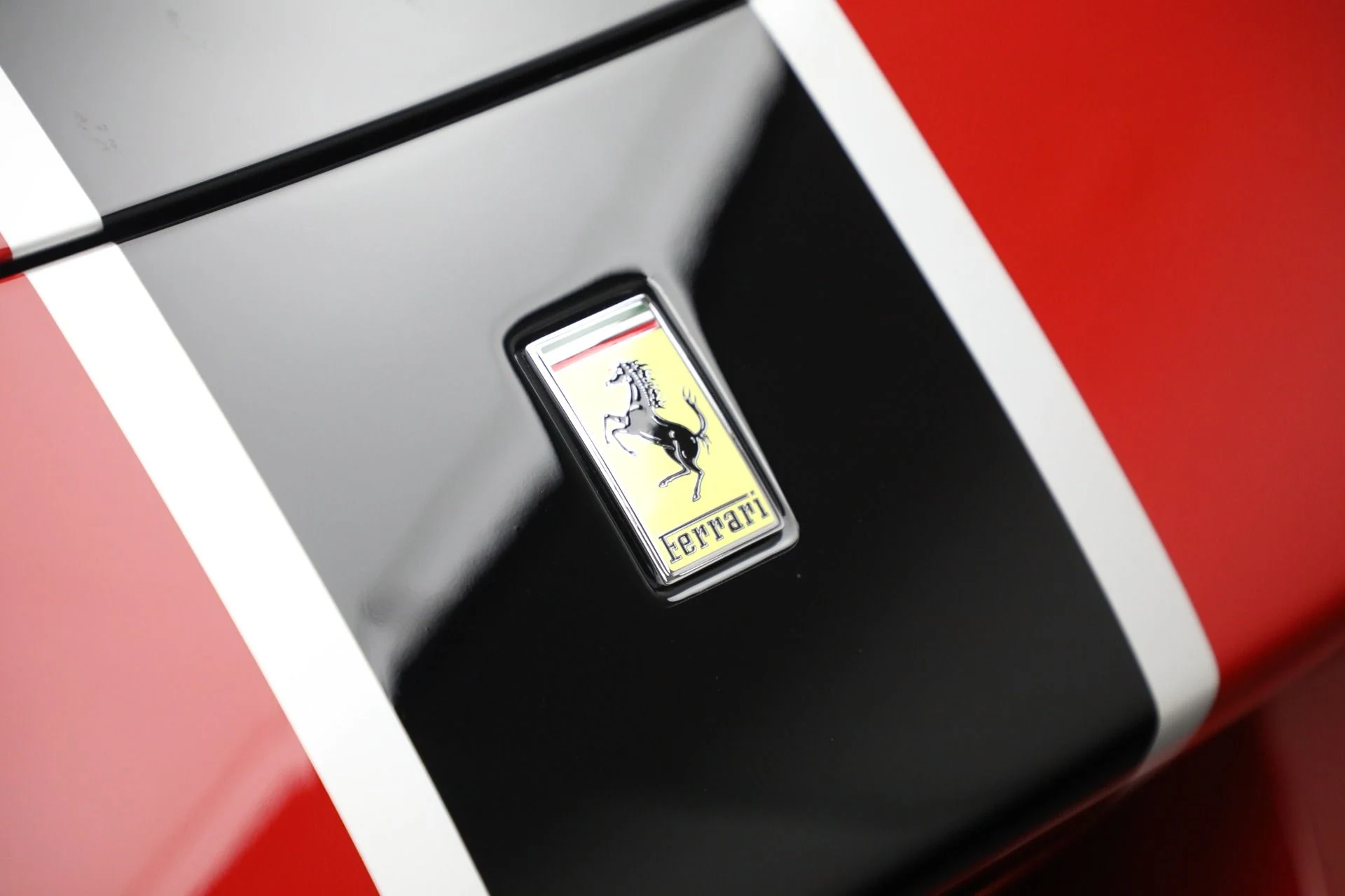 mph034_4034903657_Used_2024_Ferrari_296_GTS_3e220872a1