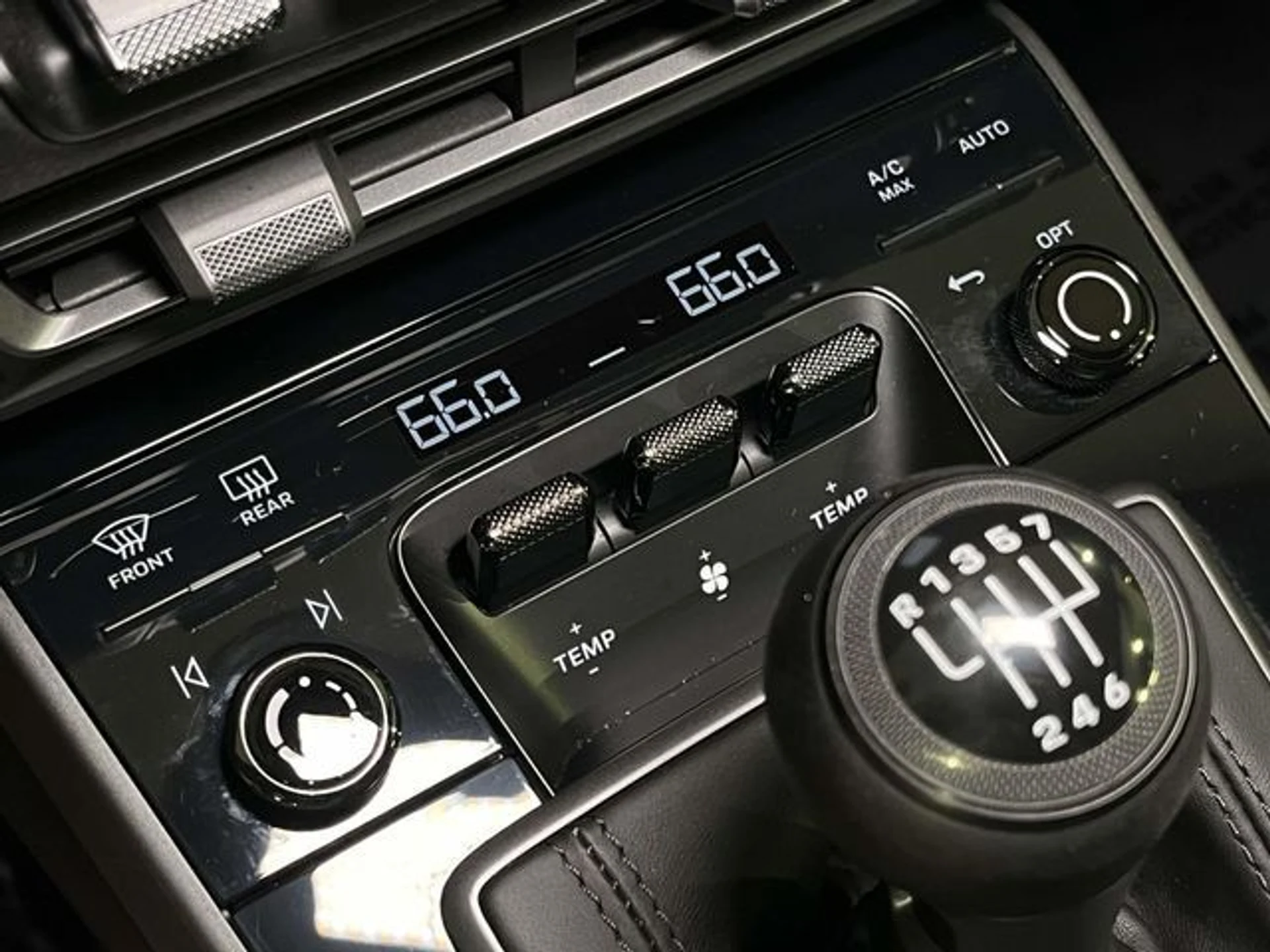 mph034_4041705487_a9a35215eb3e53deb5f188c99763e352x_f10d5f2dc6