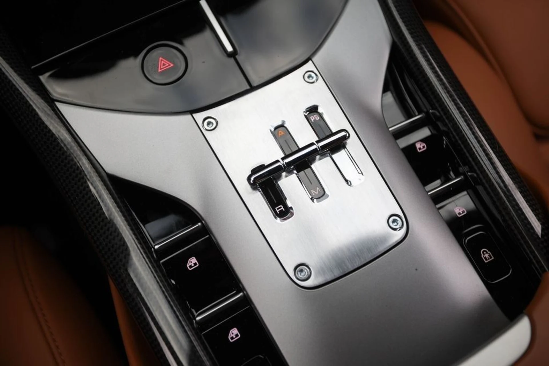 mph034_4046622130_30fa2e208e512c77c674390c26655e62_560d30face