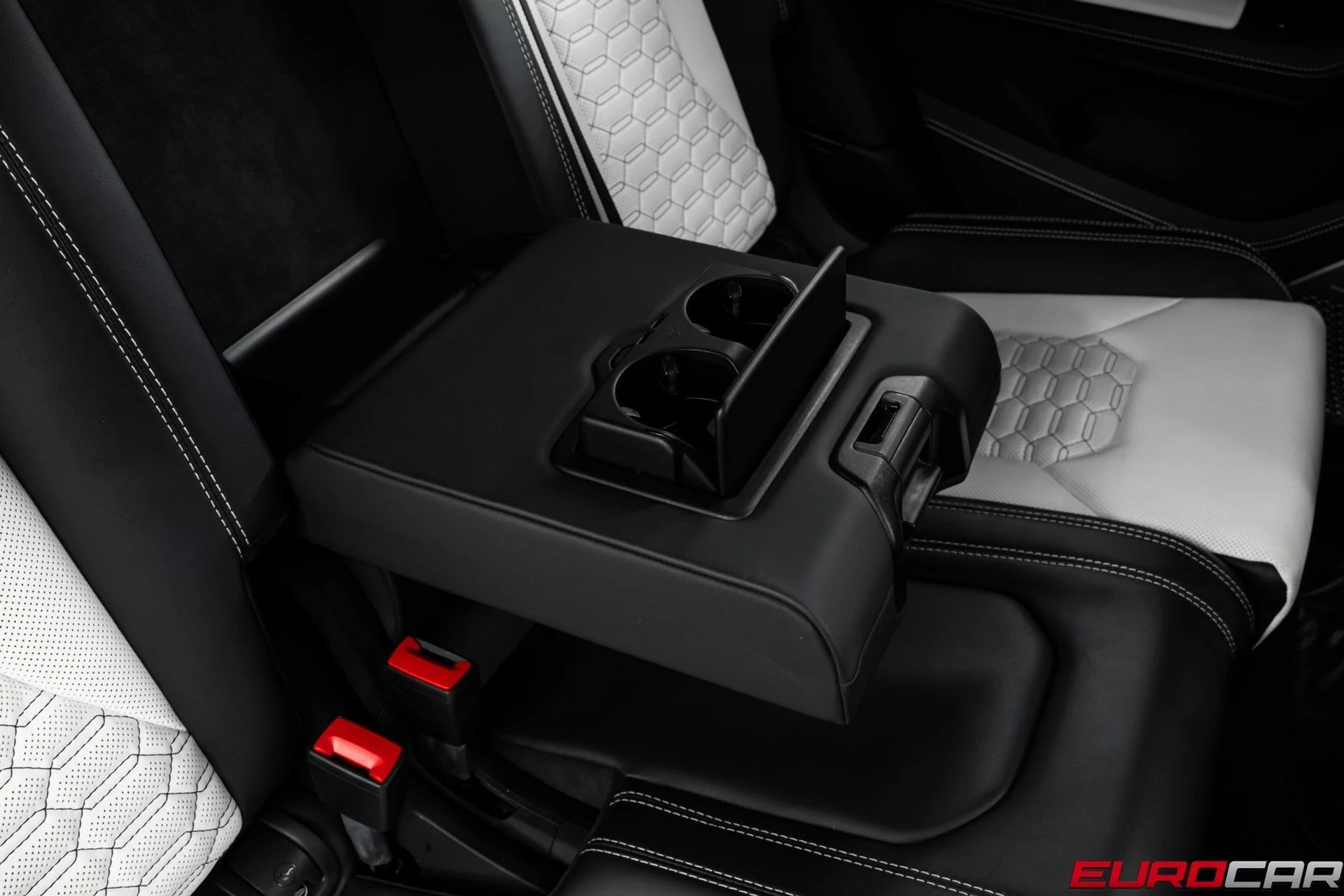 mph034_4051048743_image_35_75ec810815