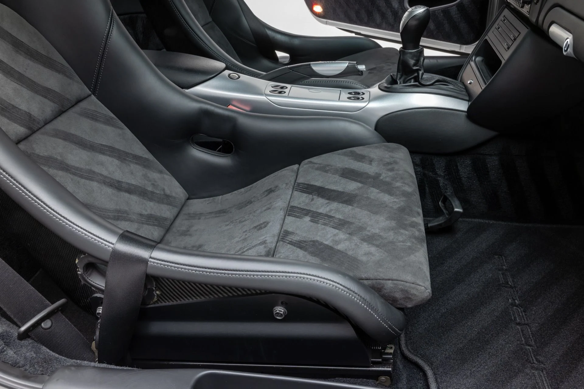 mph034_4056670112_13475_p35_l_1d519519e9