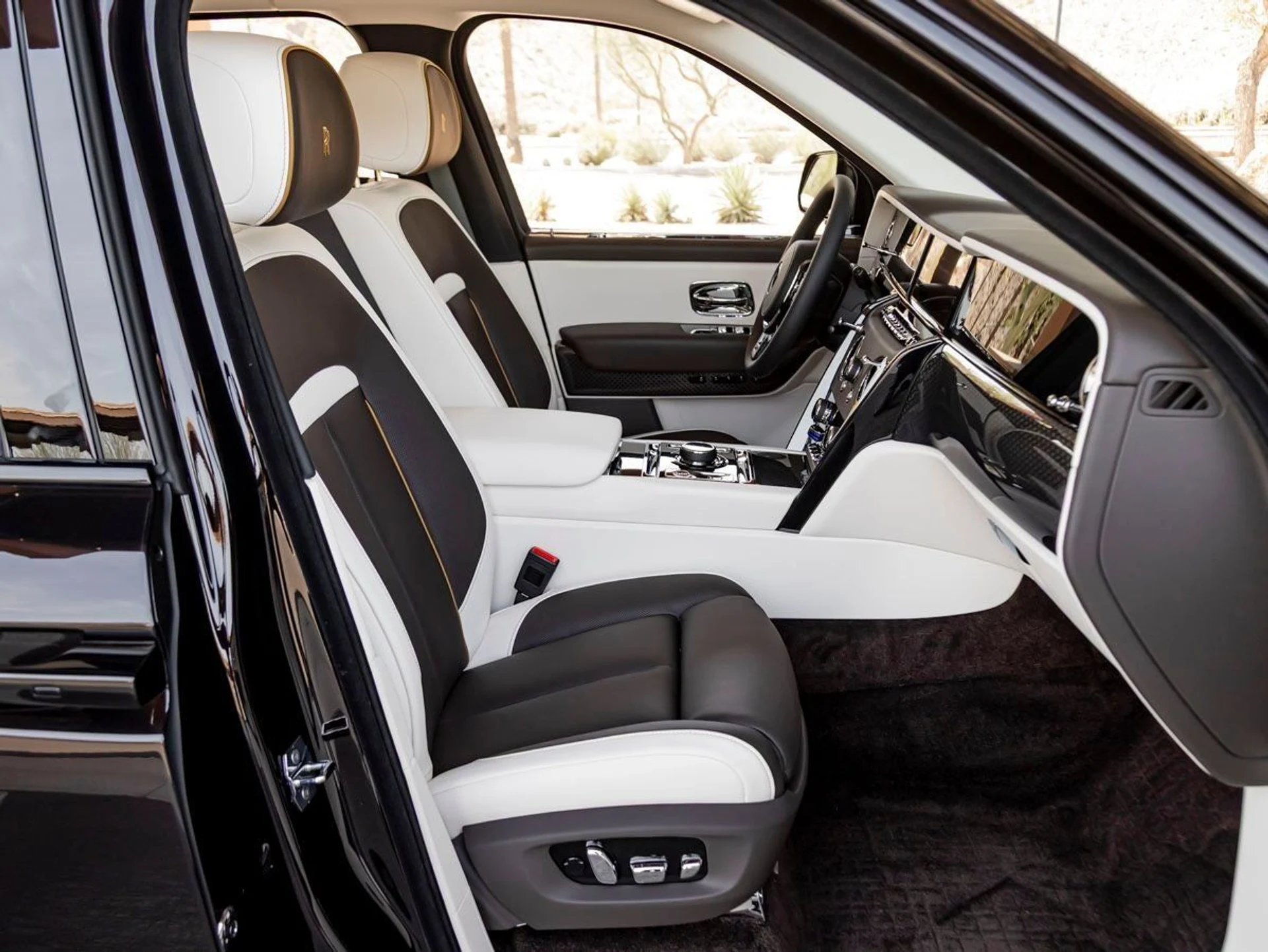 mph034_406435098_35_e469e88acf