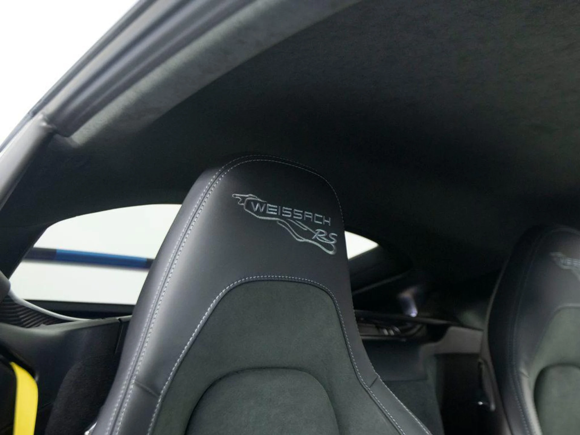 mph034_4064712851_Pa9_8_G77arwr93p8ps_Hp_RLEPORE_5734b94762