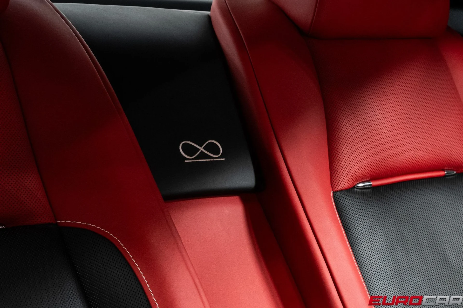 mph034_4077559354_image_35_0d7576e98f