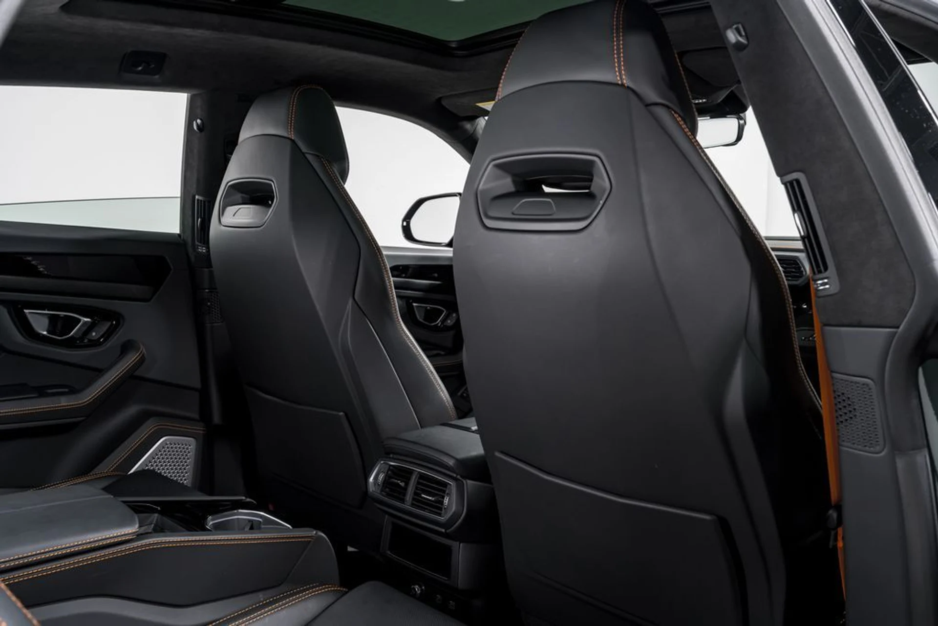 mph034_4082638948_510f2a140b00bffdbbe100efd8610a64x_15e242050e