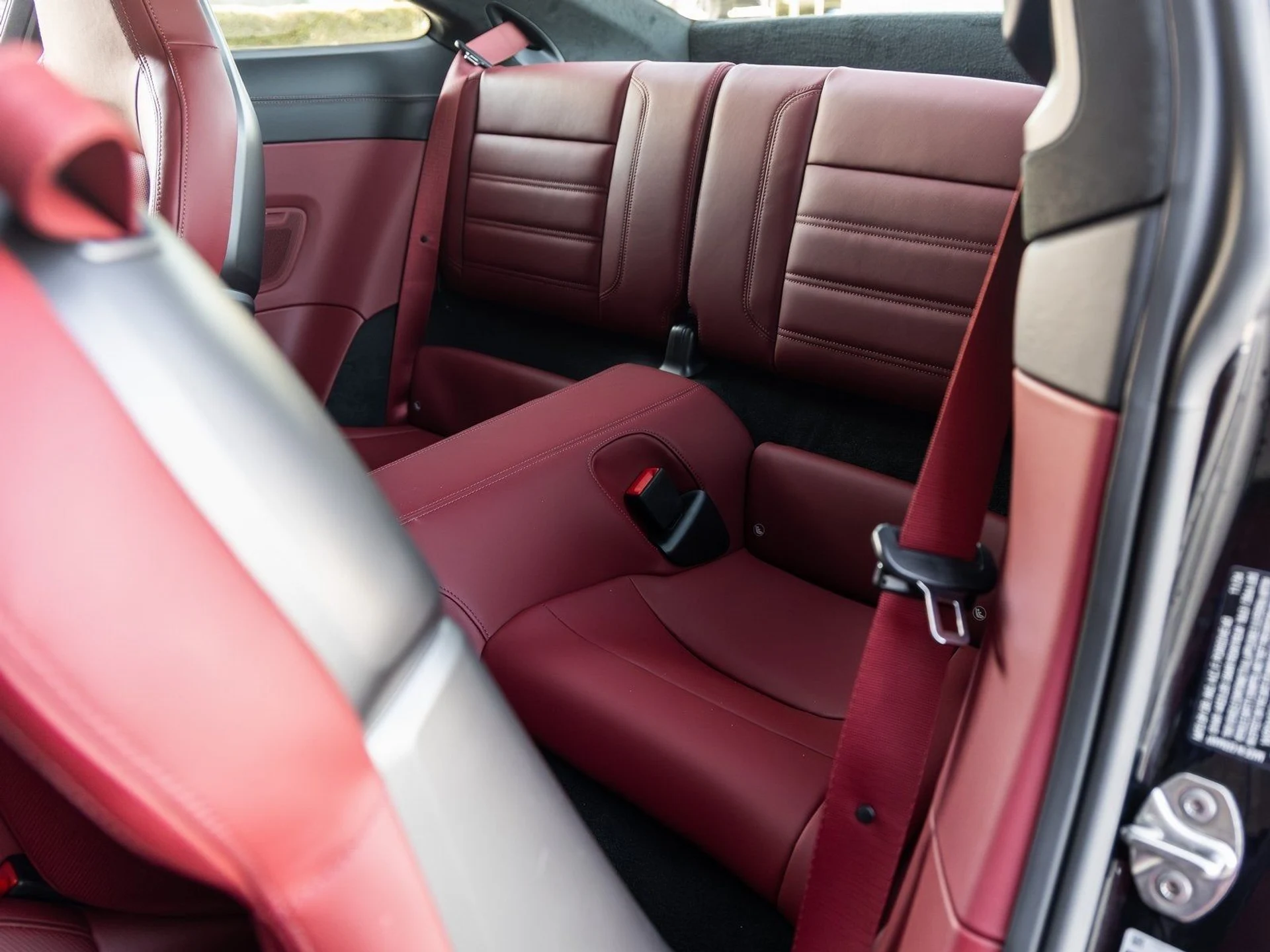 mph034_4091884077_35_2b88f26a85