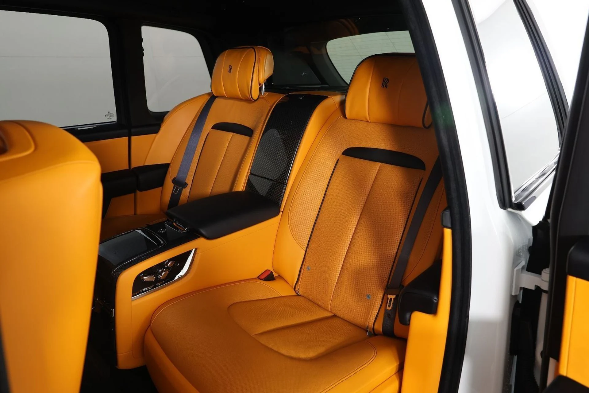 mph034_4098396991_57186f9e72c9f62faf56c0511e786881_95097cff93